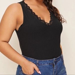 Black cropped tank top with lace detailing